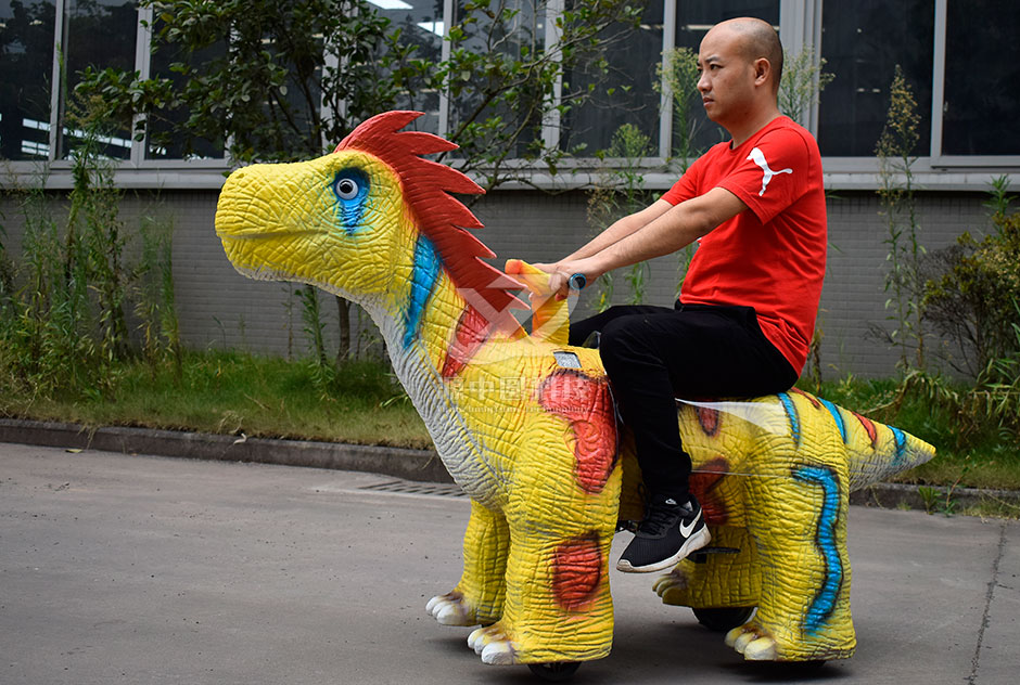 仿真恐龍電動車